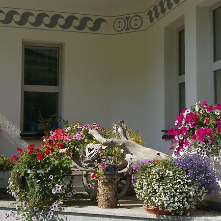 Gasthof Martha Nauders Exteriör bild