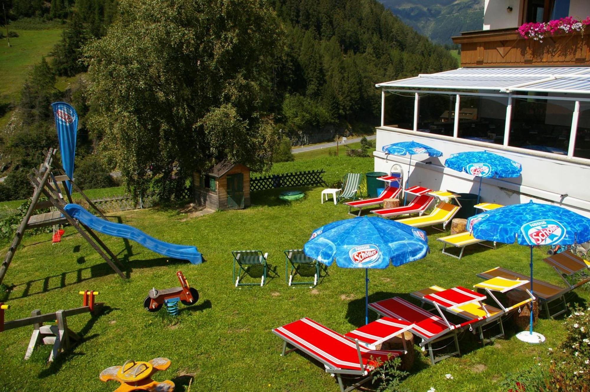 Gasthof Martha Nauders Exteriör bild