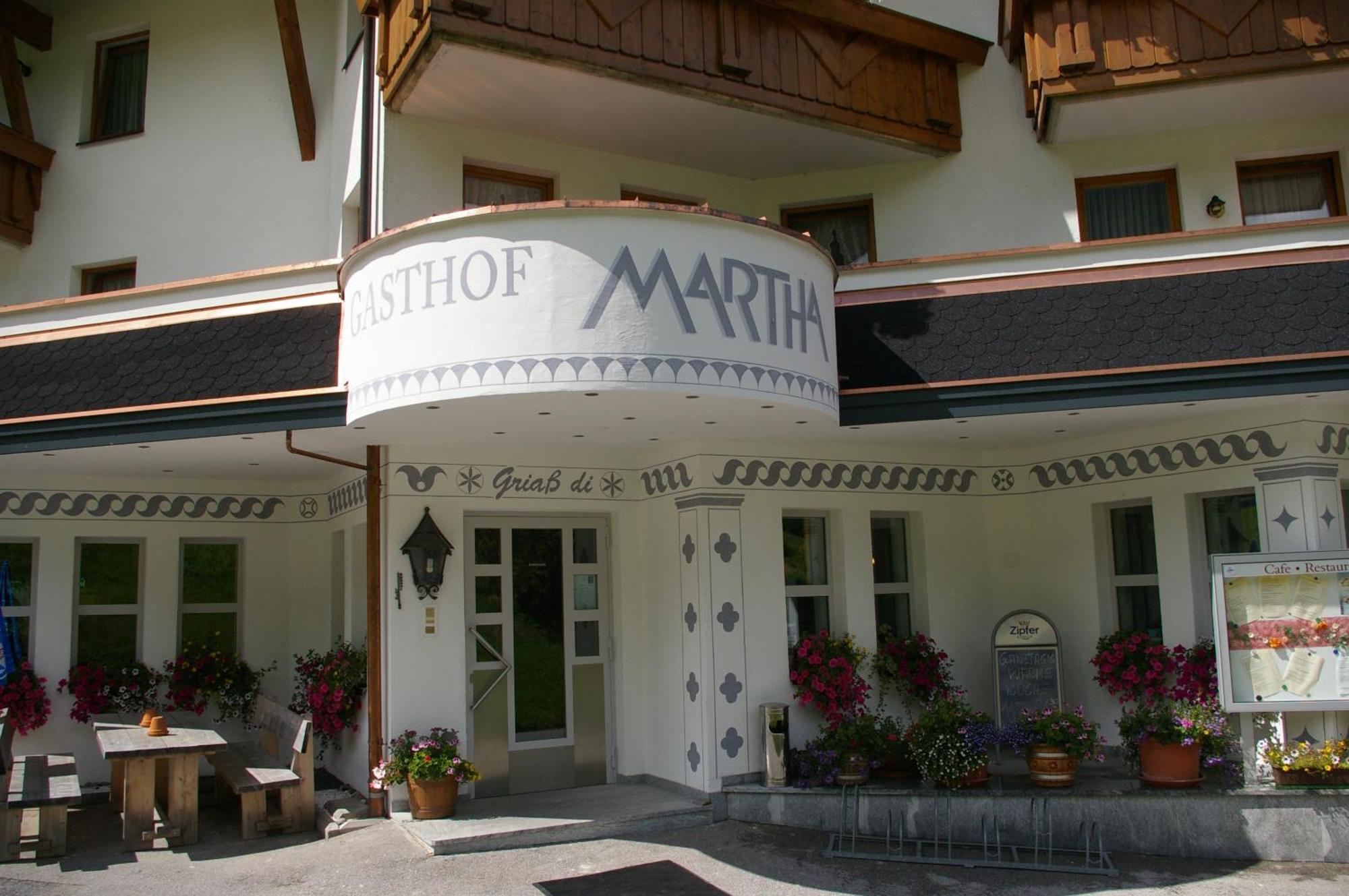 Gasthof Martha Nauders Exteriör bild
