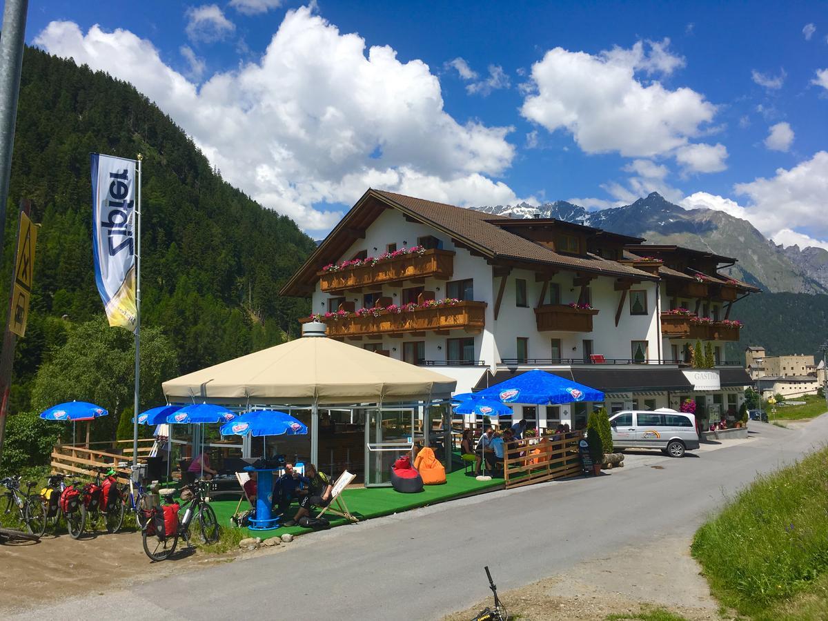Gasthof Martha Nauders Exteriör bild